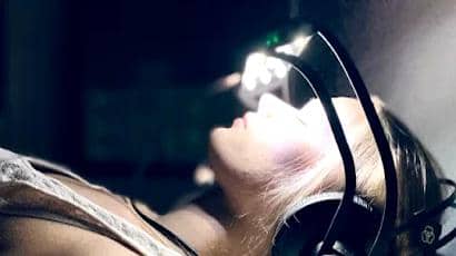 stroboscopic light therapy